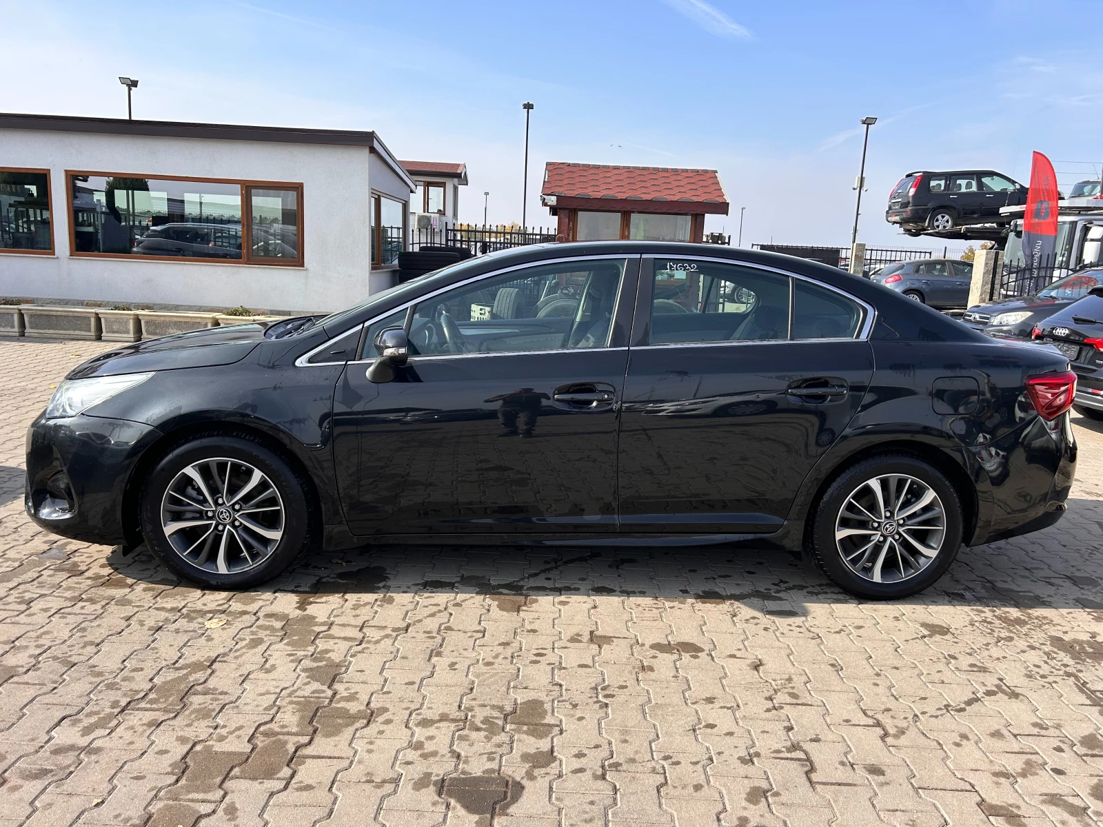 Toyota Avensis 2.0D-4D NAVI EURO 6 - изображение 9