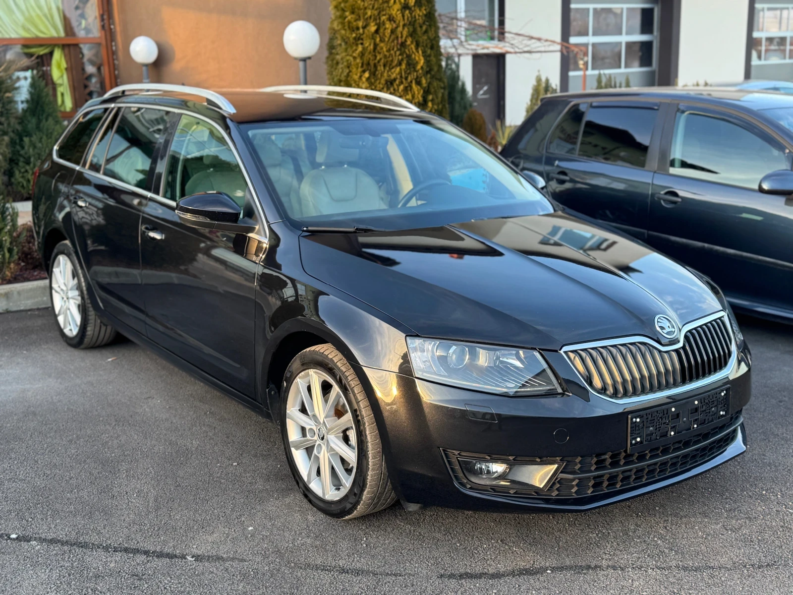 Skoda Octavia 1.6TDI EXCLUSIVE - изображение 3