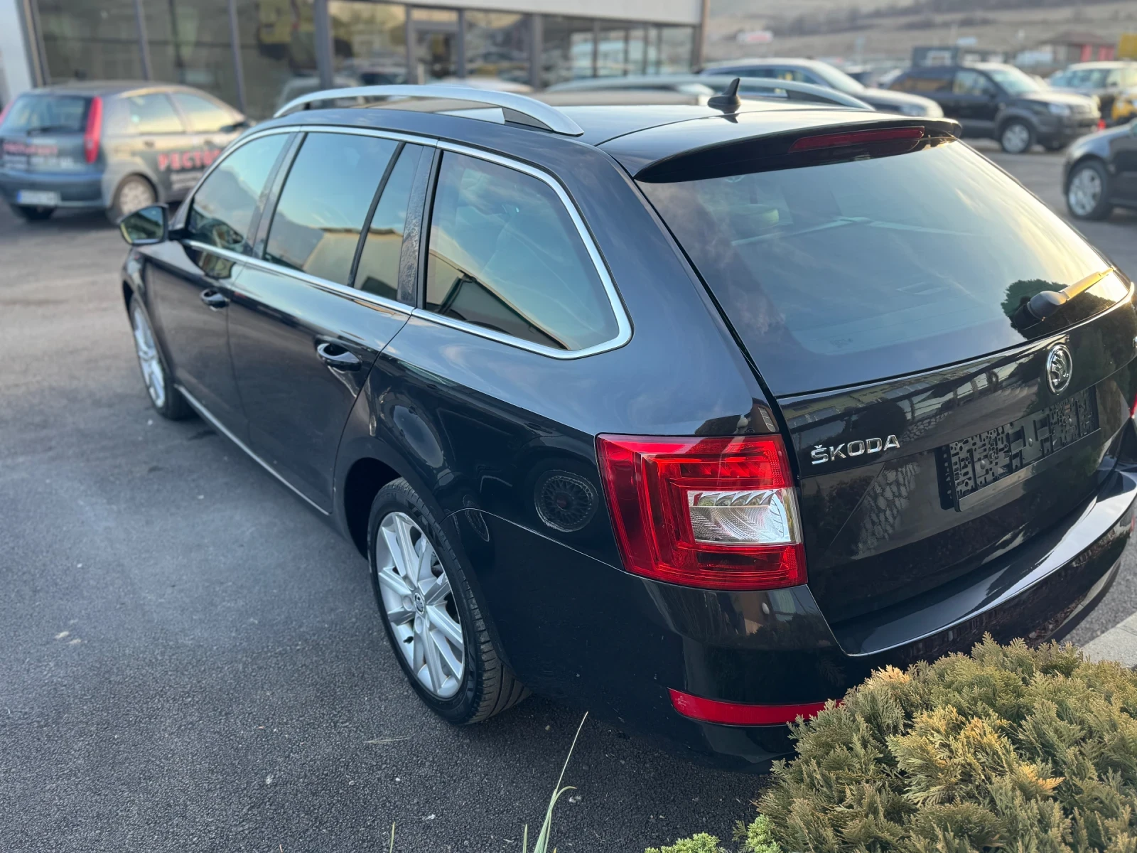 Skoda Octavia 1.6TDI EXCLUSIVE - изображение 5