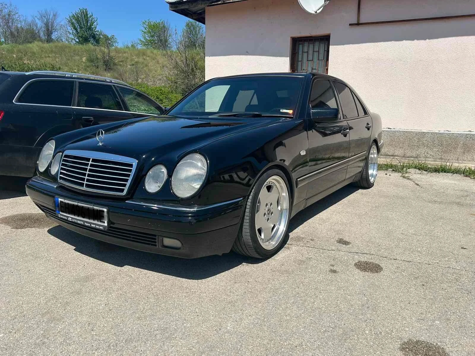 Mercedes-Benz E 430  - изображение 2