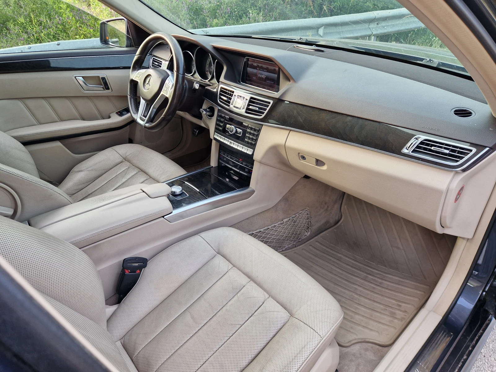Mercedes-Benz E 350 AMG FULL 4matic - изображение 8
