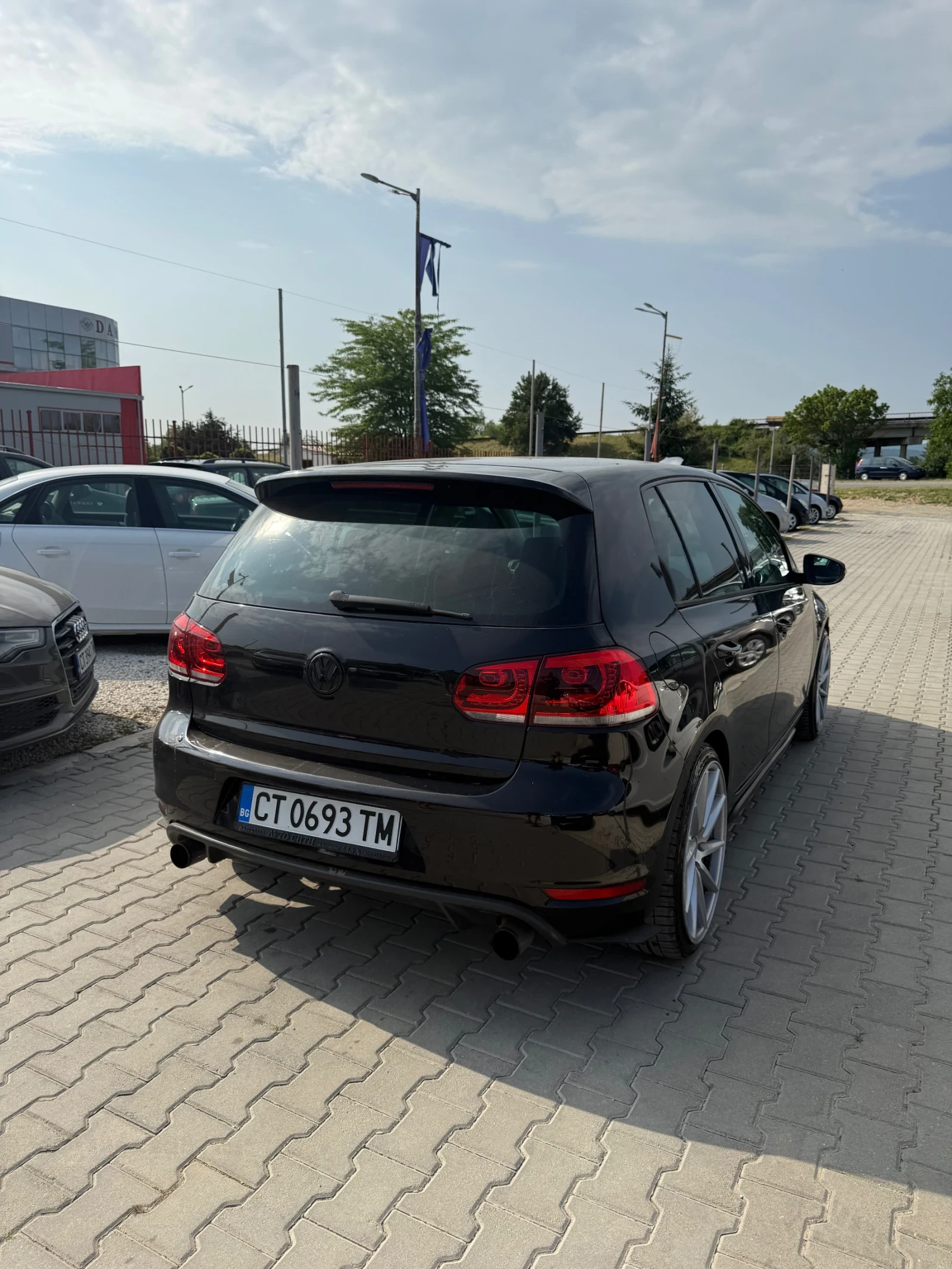 VW Golf 1.8T* Обслужен* Всичко платено* Кожа* Нави*  - изображение 7