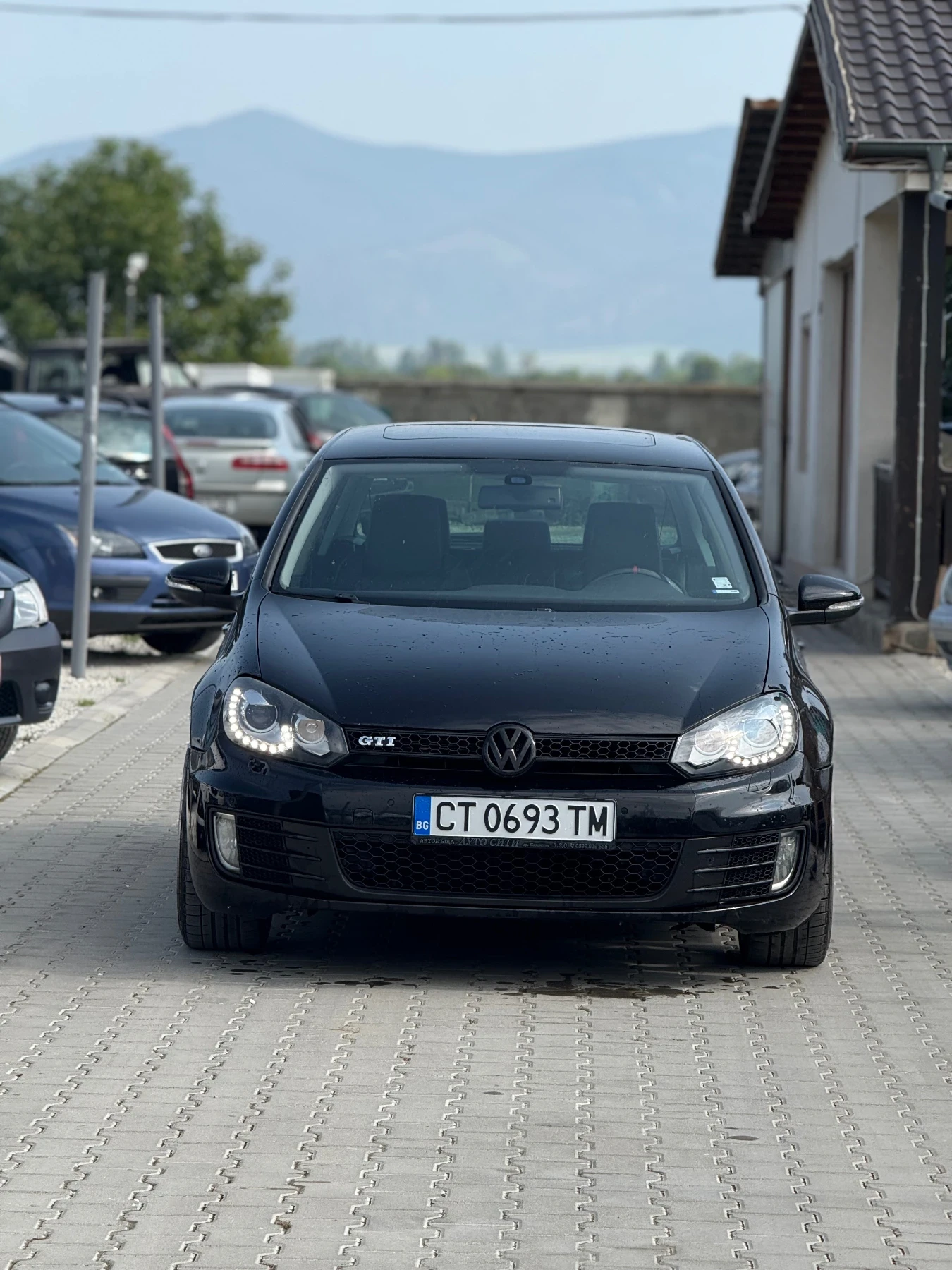 VW Golf 1.8T* Обслужен* Всичко платено* Кожа* Нави*  - изображение 2