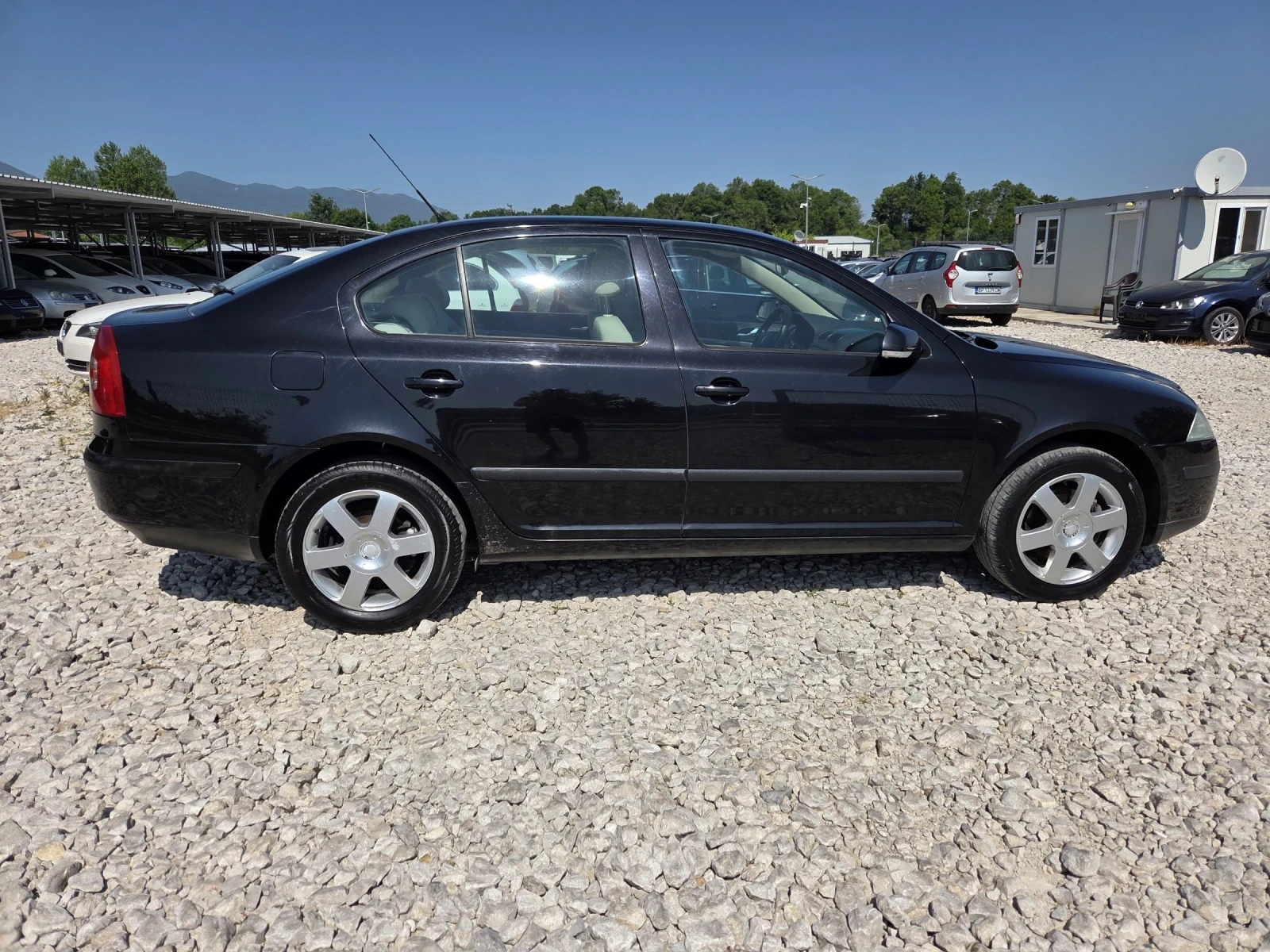 Skoda Octavia 2.0tdi* klima*  - изображение 6