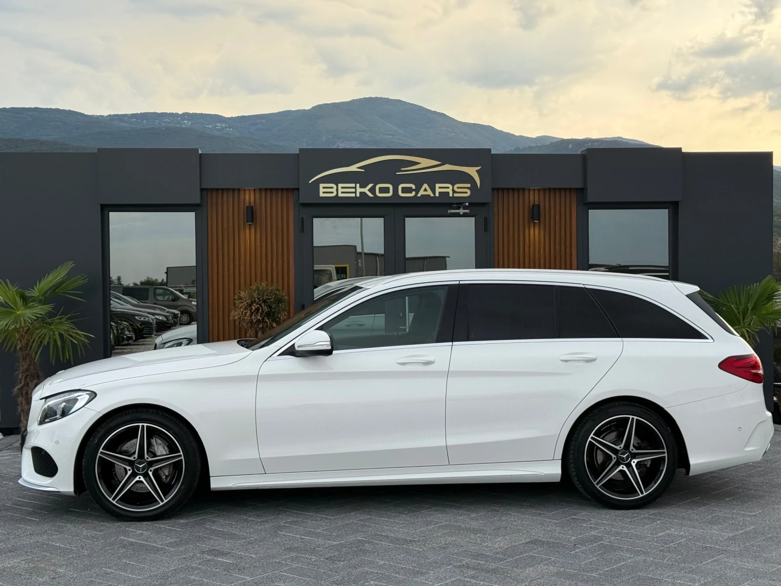 Mercedes-Benz C 220 С220///AMG-LiNE///нов внос от Белгия - изображение 7