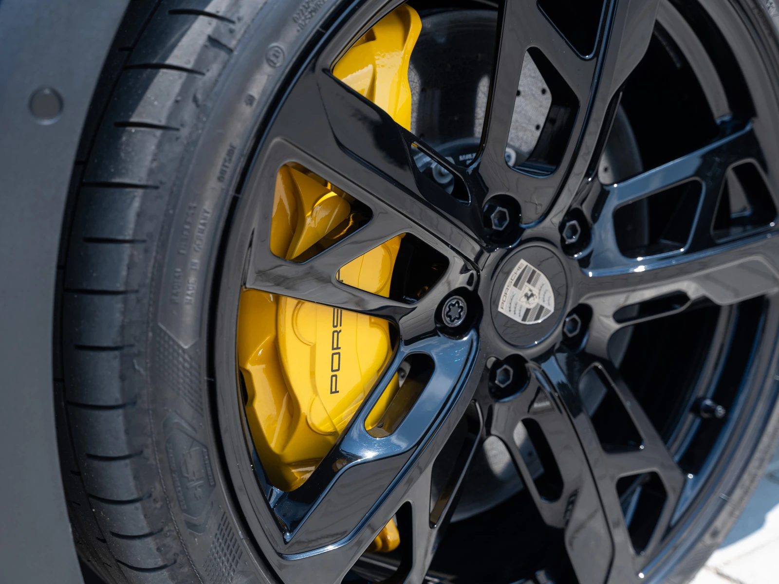 Porsche Taycan Turbo S Cross Turismo | Mobile.bg � ����������� 17