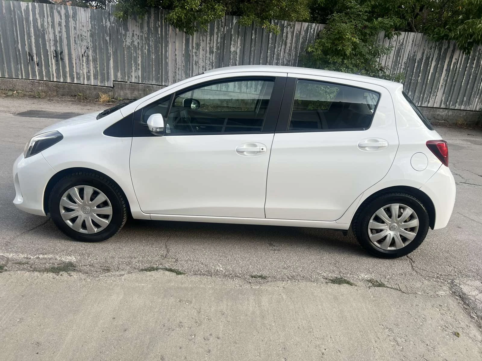 Toyota Yaris Navi Camera - изображение 2