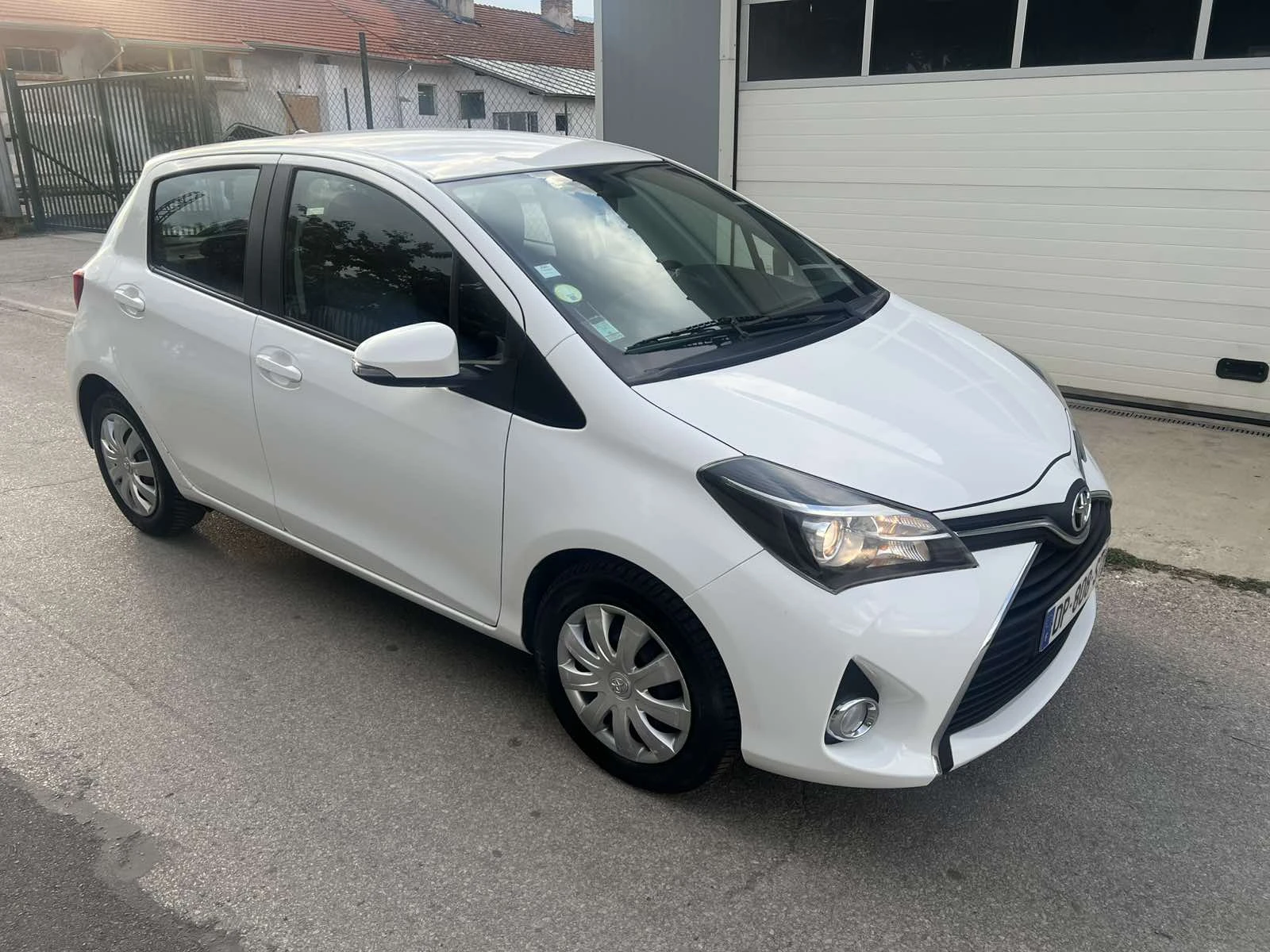 Toyota Yaris Navi Camera - изображение 6