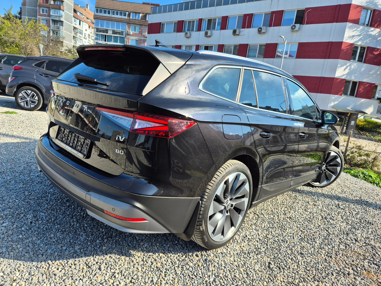 Skoda Enyaq IV-80-82 KWh-TERMO POMPA-AMBIENT LIGHT | Mobile.bg   2