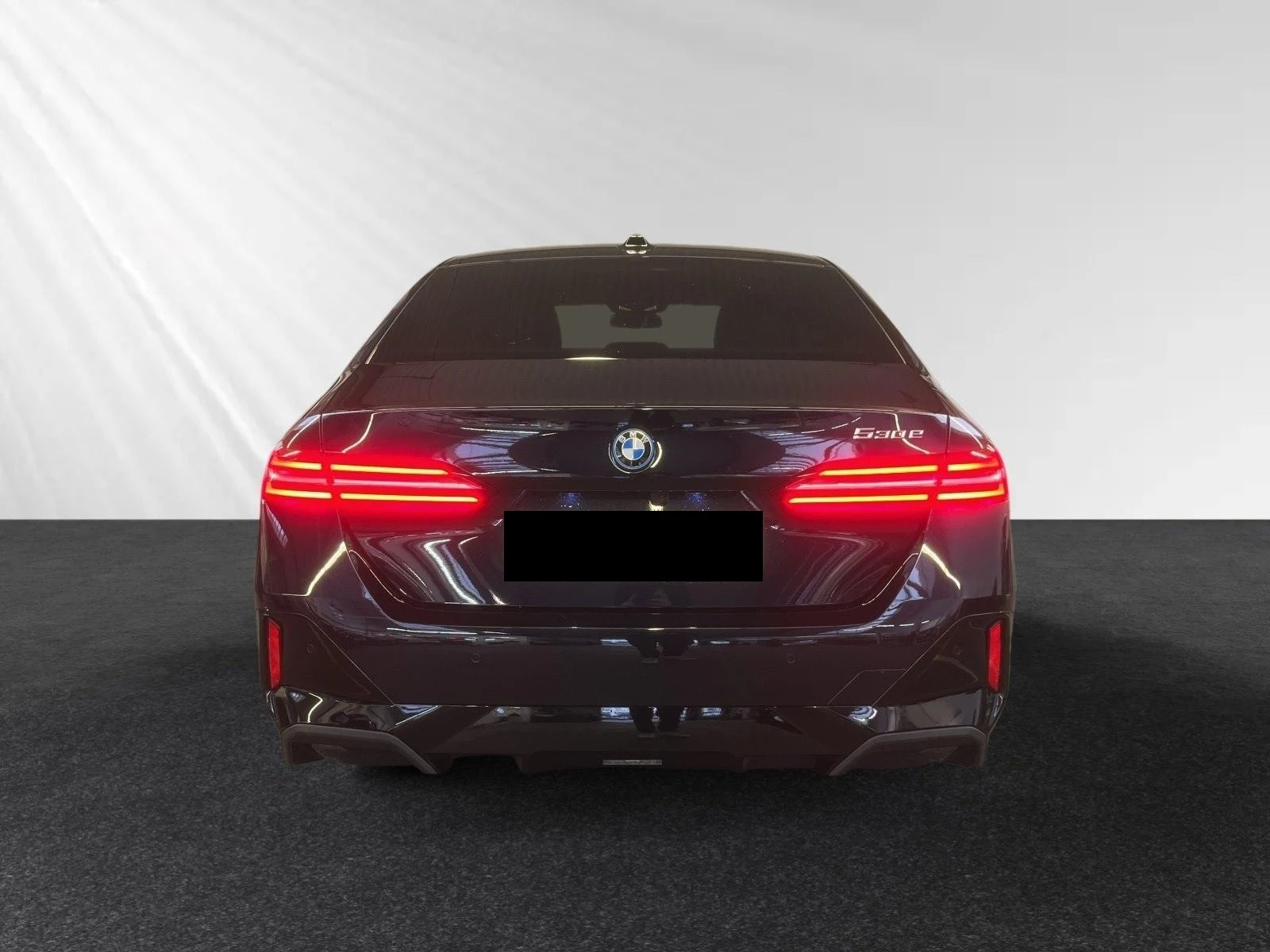 BMW 530 e/PLUG-IN/M-SPORT/HEAD UP/360/LED/KEYLESS/ - изображение 6