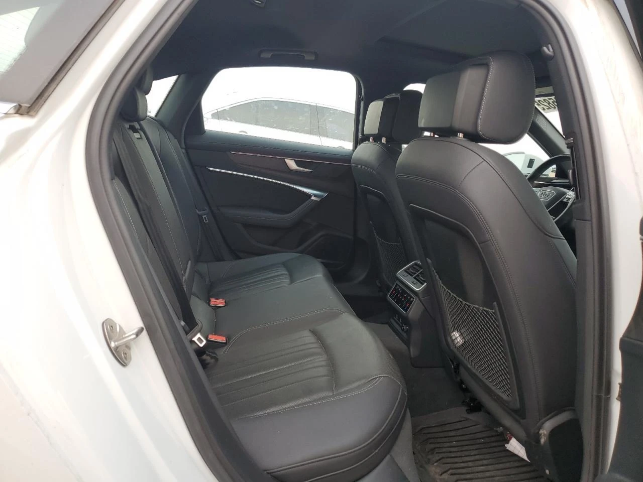 Audi A6 DIGITAL* OБДУХВАНЕ* ПОДГРЕВ* 360* ПАНОРАМА - изображение 10