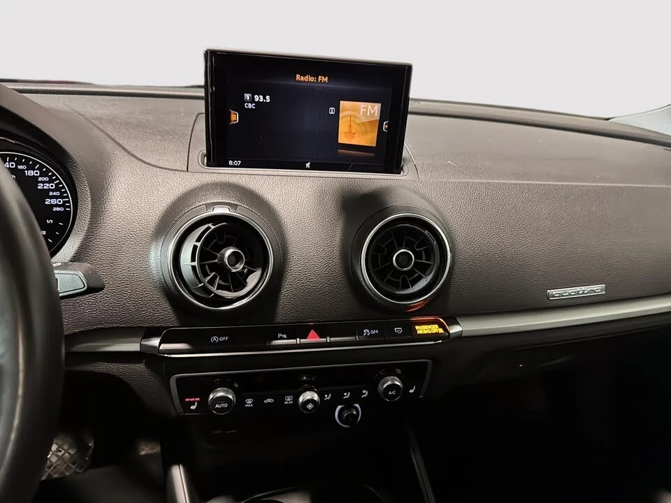 Audi A3 Komfort* 2.0T* Quattro* АвтоКредит* (ЦЕНА ДО БГ) - изображение 6