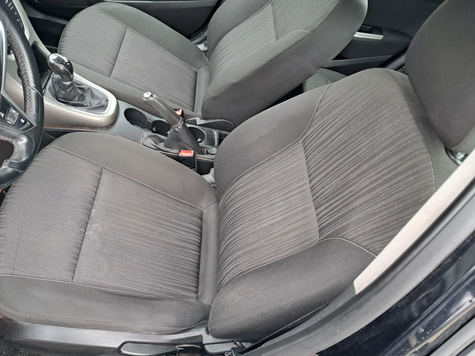 Opel Astra 1.7 CDTi 110ks EUR0 5 .6SK | Mobile.bg � ����������� 9