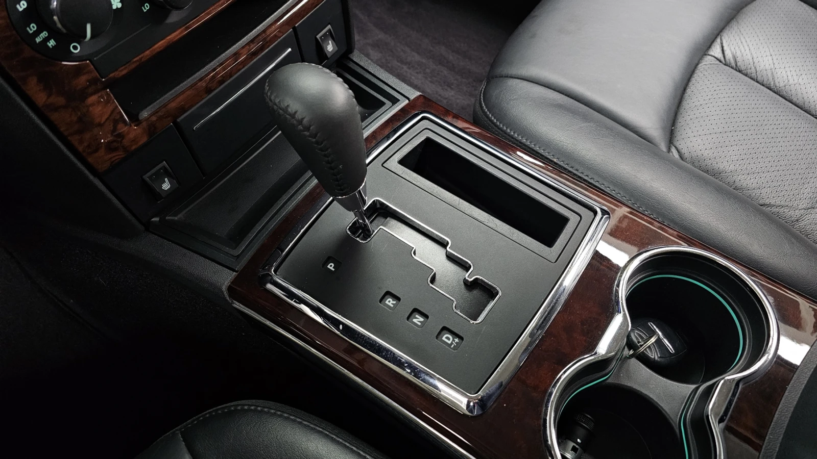 Chrysler 300c 3.5 Signature autogeorge.com - изображение 9