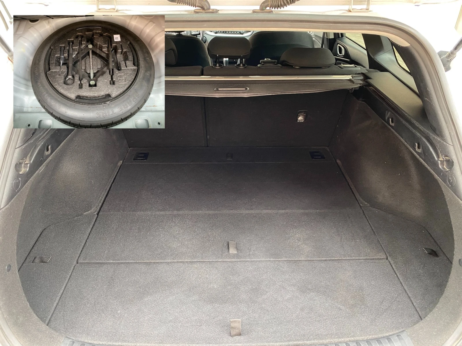 Kia Ceed 1.5 T-GDI/ Top/SW/ ГАРАНЦИЯ ДО 12/2029г , снимка 14 - Автомобили и джипове - 53407224