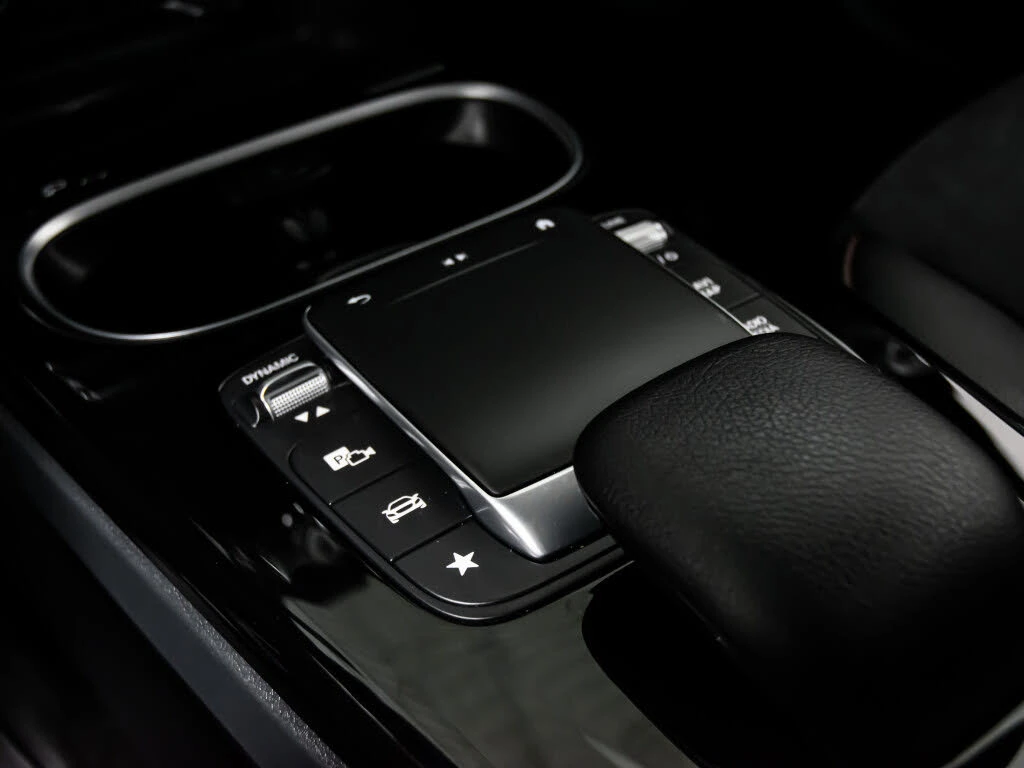 Mercedes-Benz CLA 250 4 MATIC * АвтоКредит (ЦЕНА ДО БГ) - изображение 10