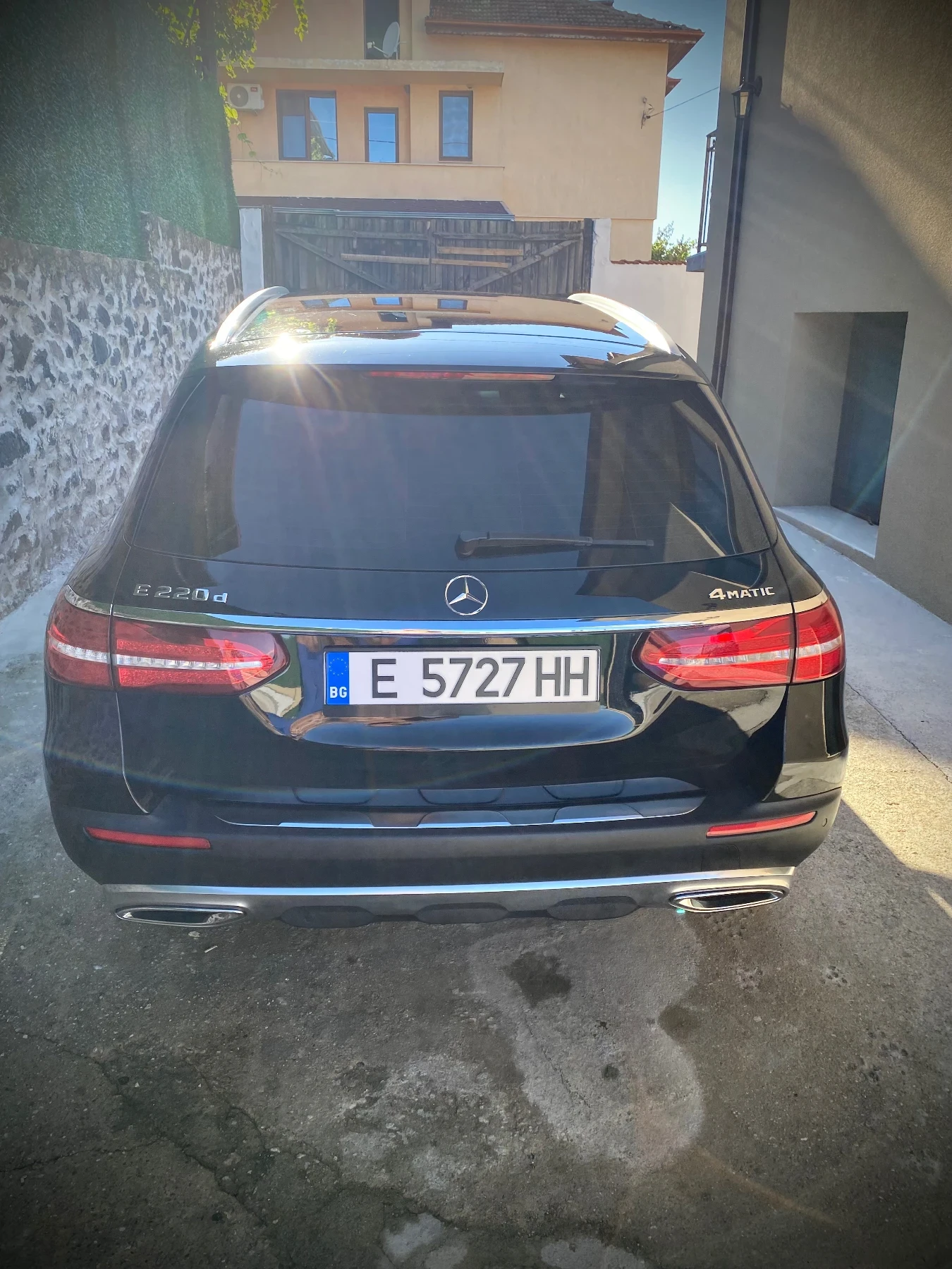 Mercedes-Benz E 220 All terrain - изображение 4