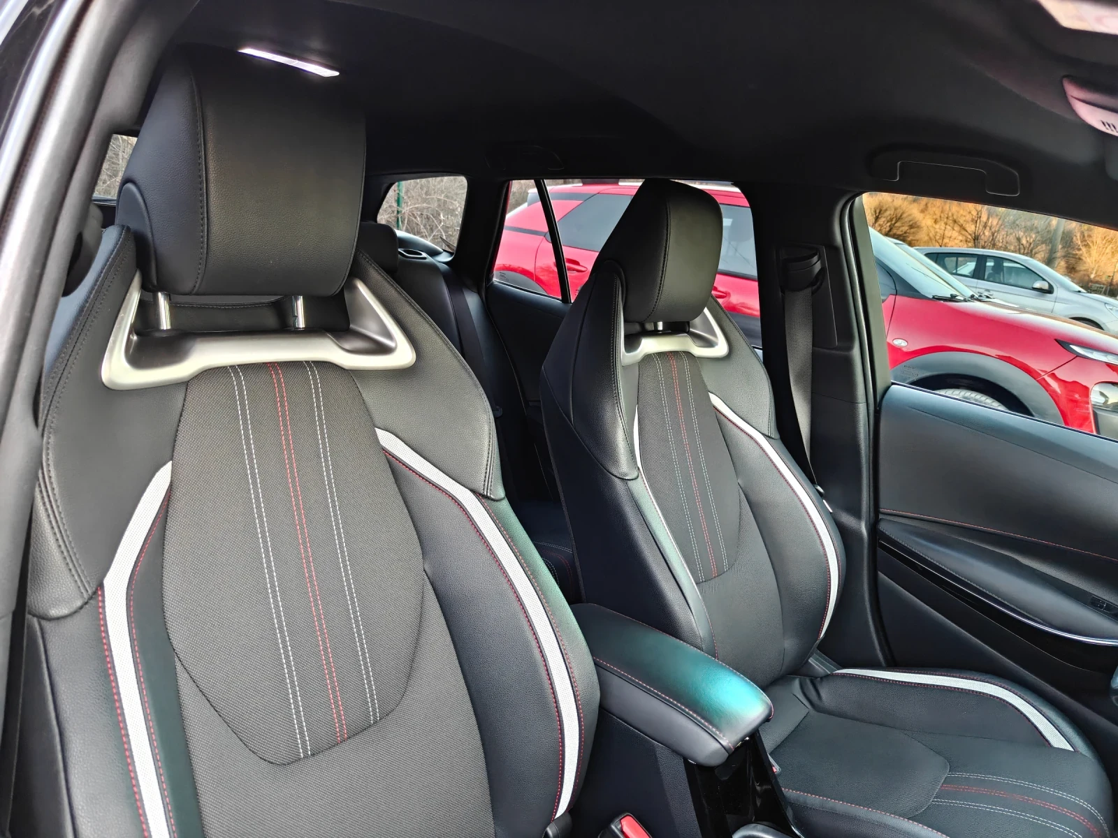 Toyota Corolla, снимка 8 - Автомобили и джипове - 53801400