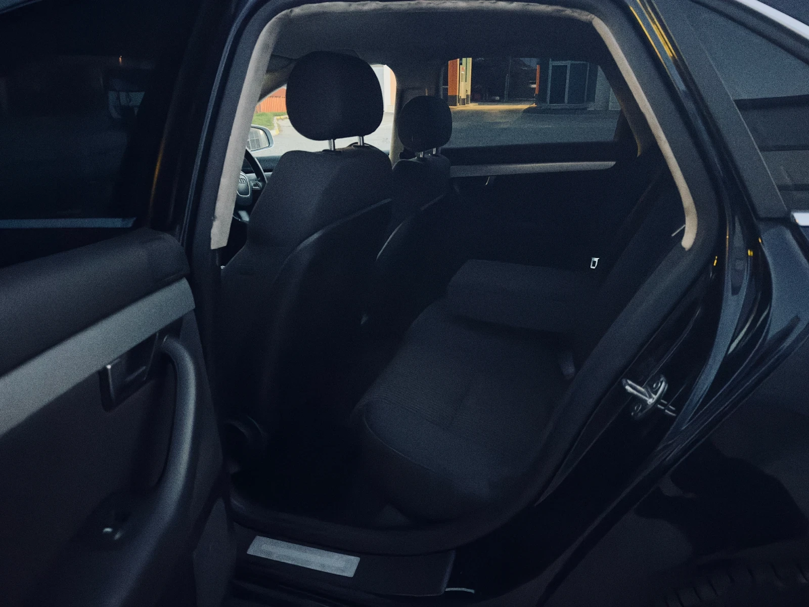 Audi A4 2.0 TDI 16V BRD, снимка 13 - Автомобили и джипове - 53941060