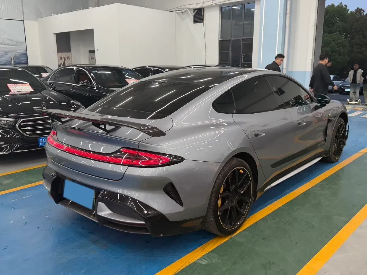 Xiaomi SU7 Ultra | Mobile.bg � ����������� 2