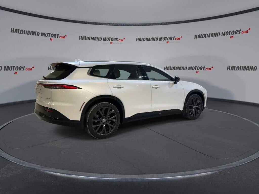 Toyota Crown  Signia Limited AWD, снимка 5 - Автомобили и джипове - 54248463