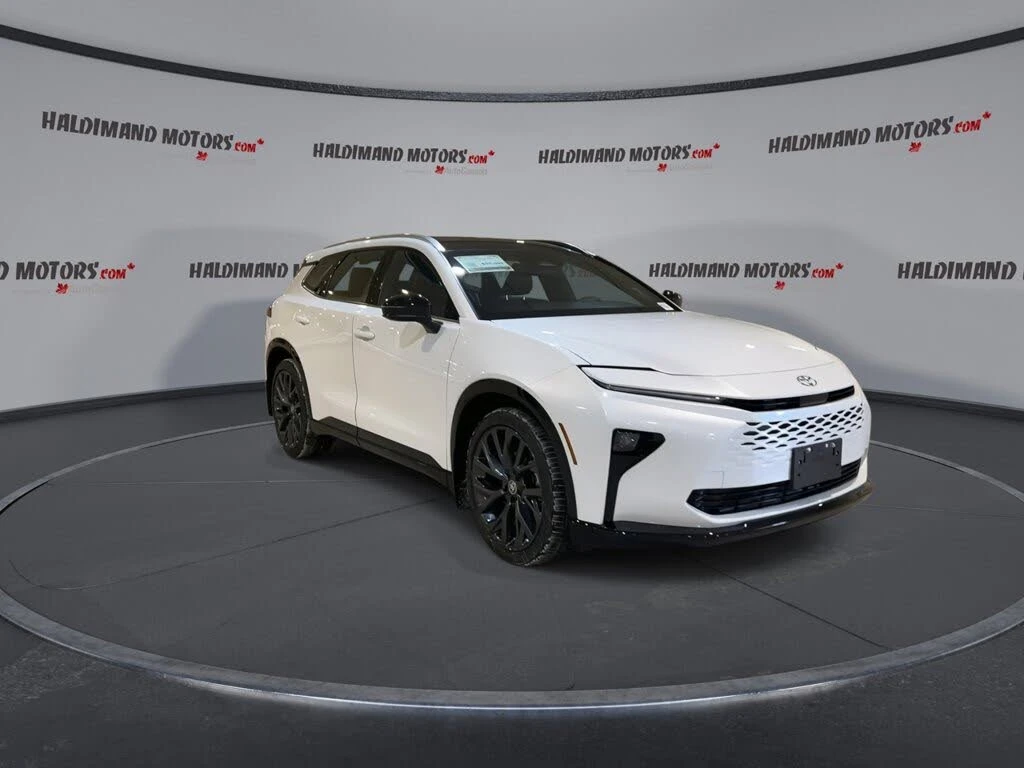 Toyota Crown  Signia Limited AWD, снимка 4 - Автомобили и джипове - 54248463