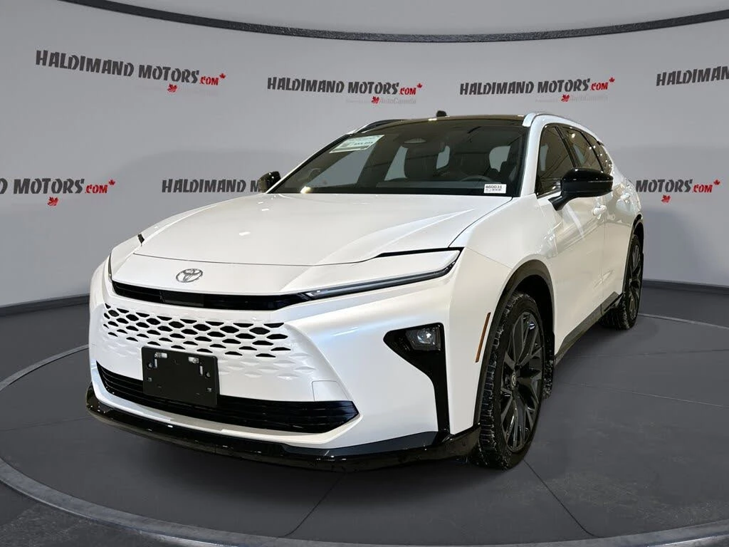 Toyota Crown  Signia Limited AWD, снимка 2 - Автомобили и джипове - 54248463