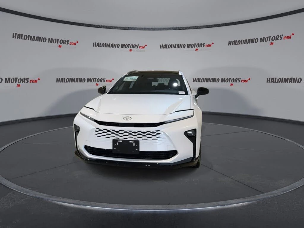 Toyota Crown  Signia Limited AWD, снимка 3 - Автомобили и джипове - 54248463