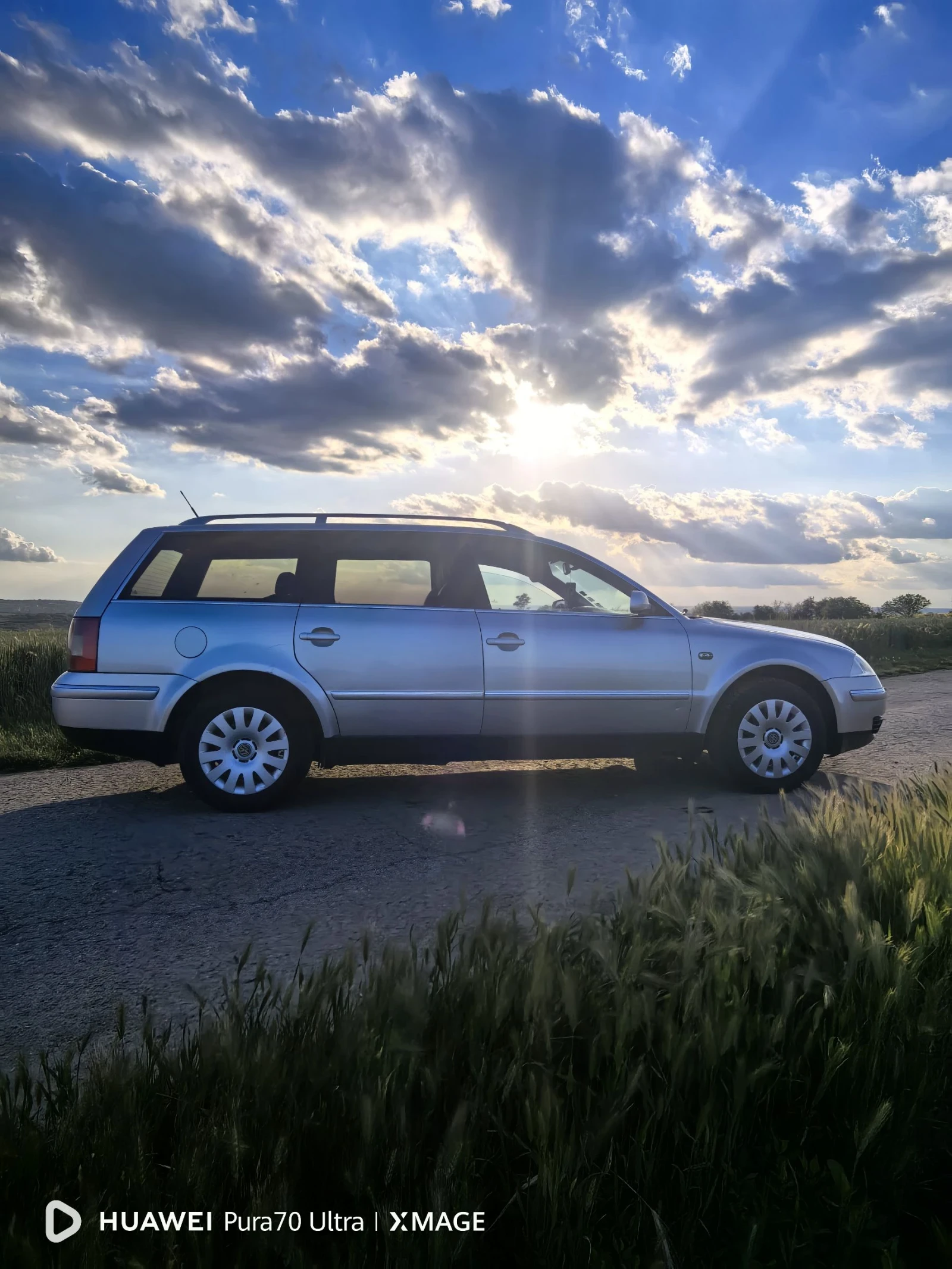VW Passat 1.9 TDI Автомат, снимка 5 - Автомобили и джипове - 54663049