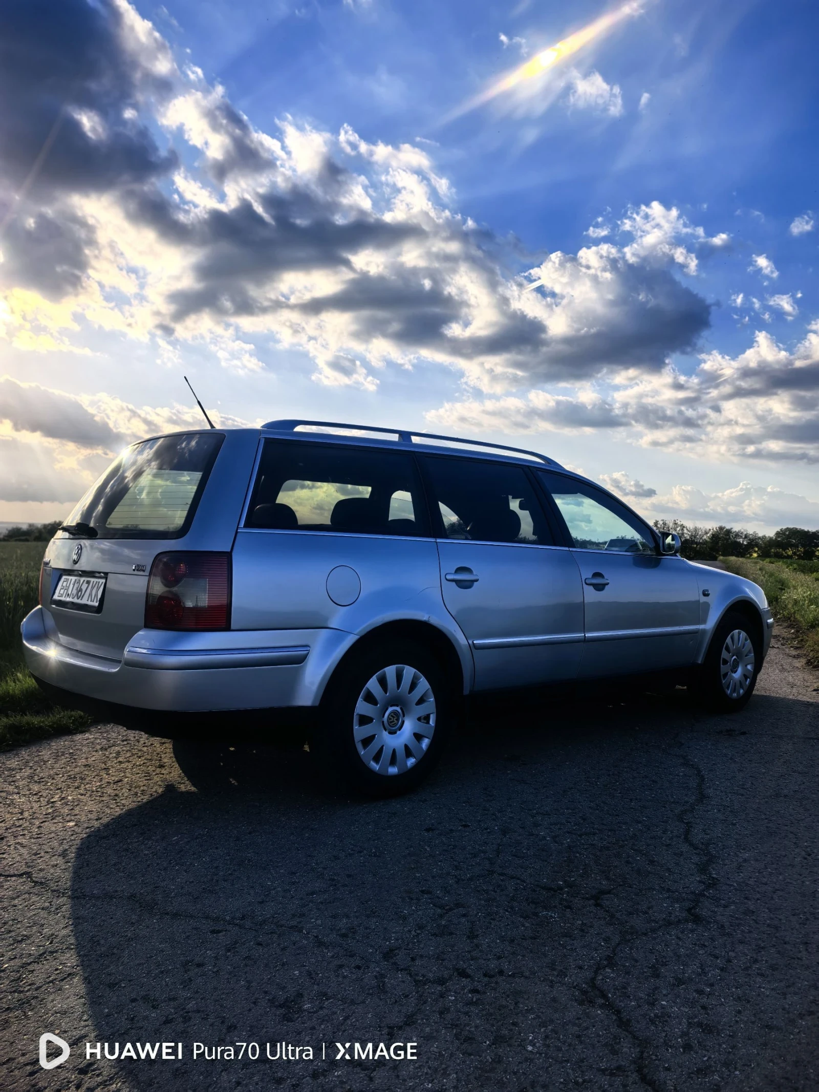 VW Passat 1.9 TDI Автомат, снимка 6 - Автомобили и джипове - 54663049