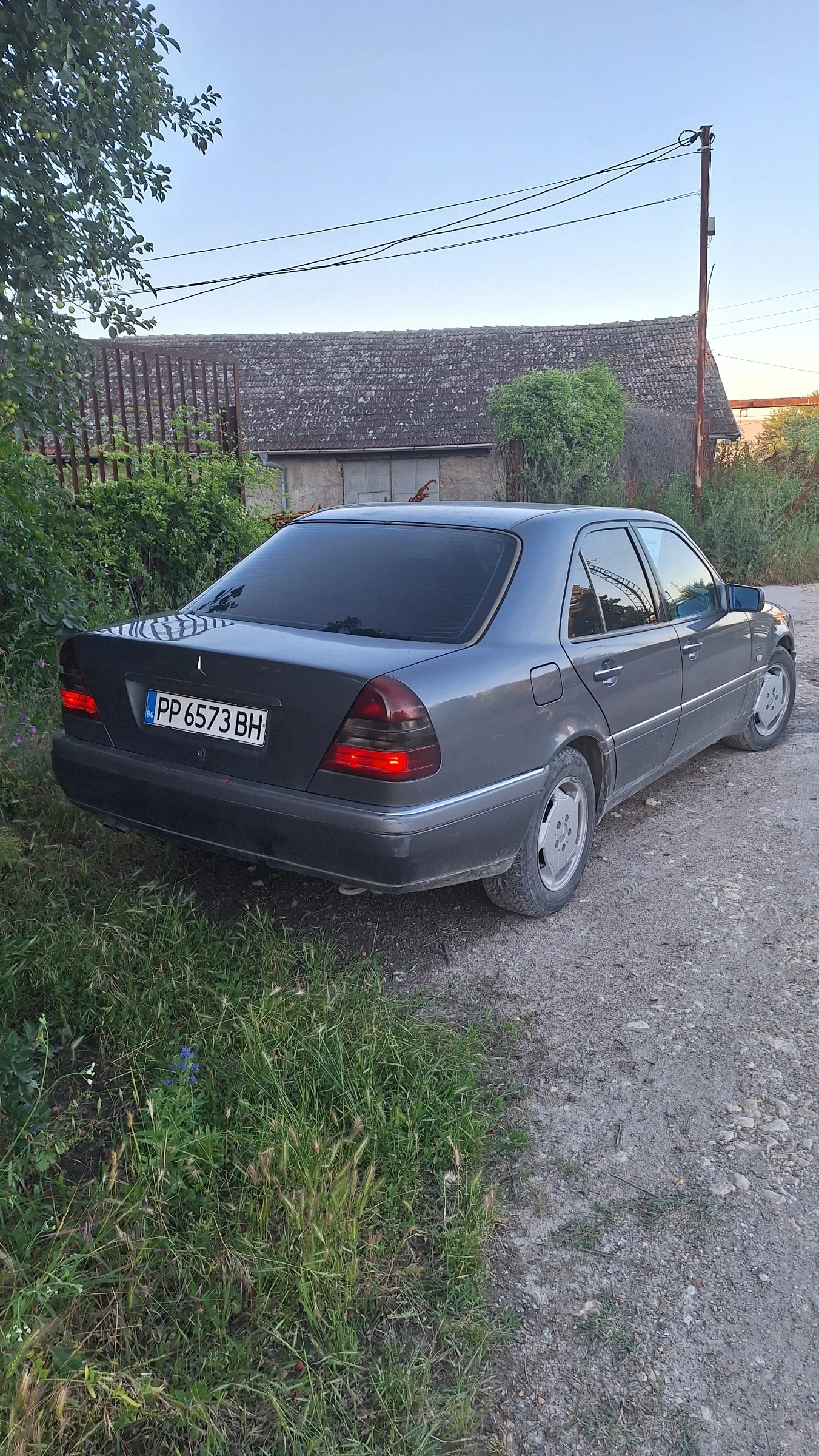 Mercedes-Benz C 220