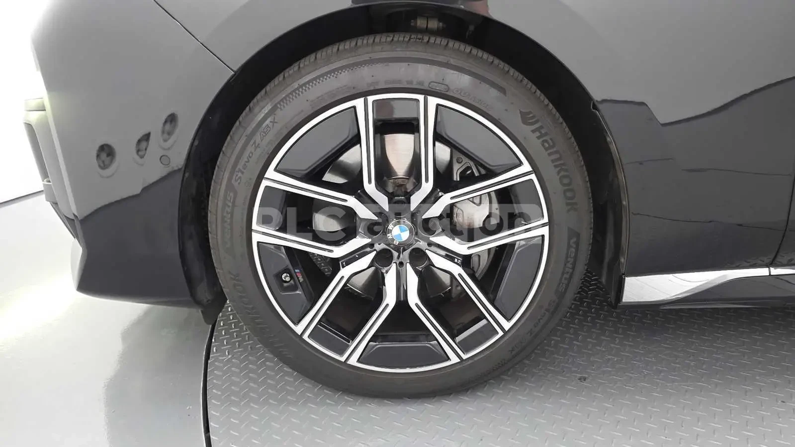 BMW 740 i xDriveM| 360| HUD| �����| TV| ���.��������� | Mobile.bg � ����������� 17