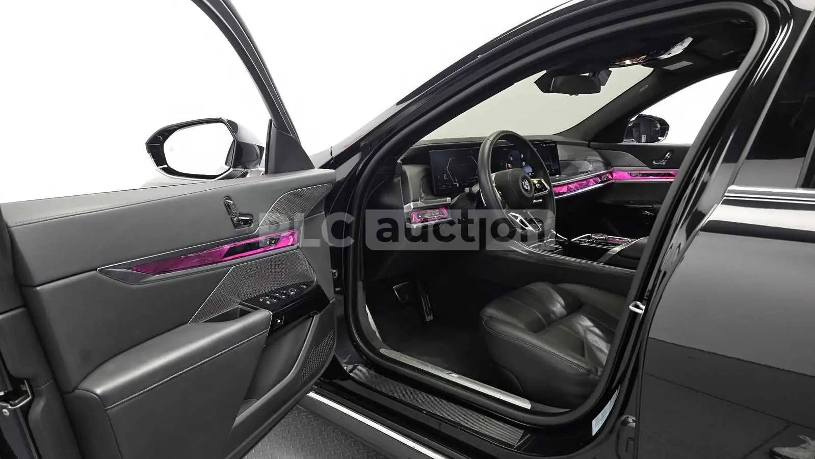 BMW 740 i xDriveM| 360| HUD| �����| TV| ���.��������� | Mobile.bg � ����������� 4