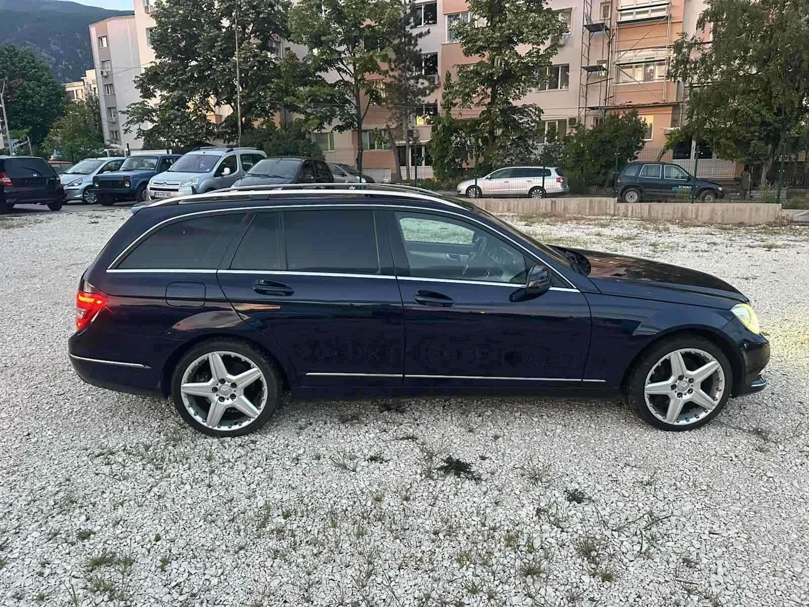 Mercedes-Benz C 350, снимка 3 - Автомобили и джипове - 55101440