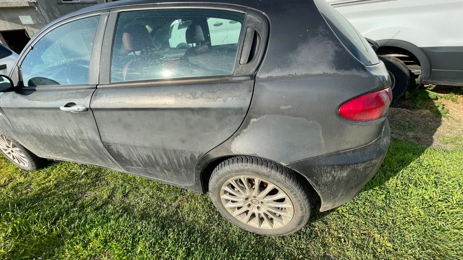 Alfa Romeo 147, снимка 2 - Автомобили и джипове - 55211319