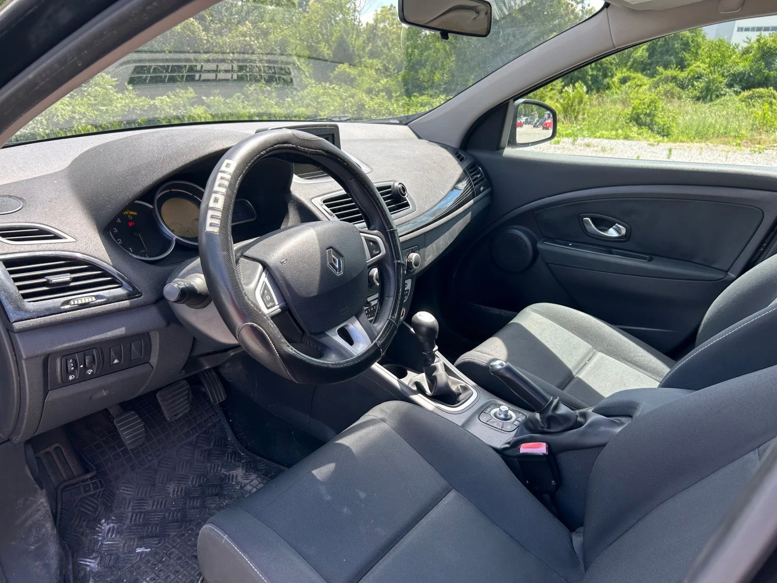 Renault Megane, снимка 9 - Автомобили и джипове - 55225493
