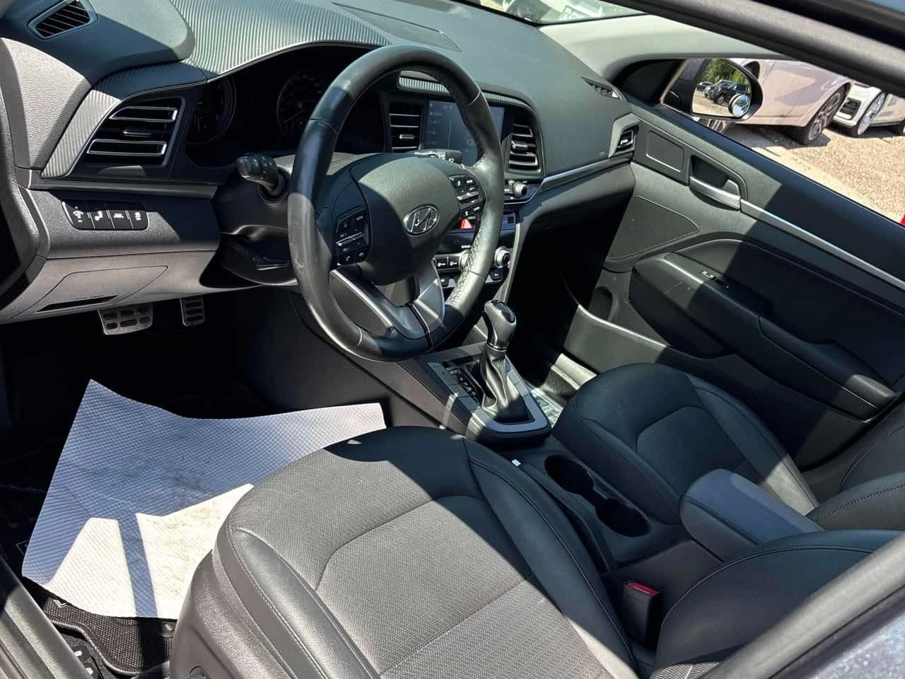 Hyundai Elantra * Ultimate * АВТОКРЕДИТ БЕЗ ПЪРВОНАЧАЛНА ВНОСКА* , снимка 5 - Автомобили и джипове - 55302848