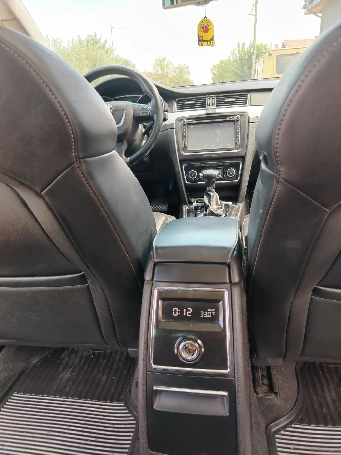 Skoda Superb 2.004x4dizel, снимка 8 - Автомобили и джипове - 55596703