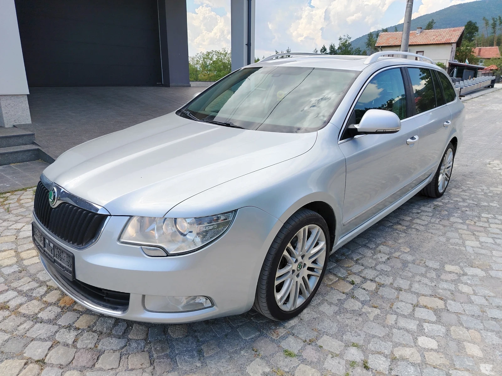 Skoda Superb 2.004x4dizel