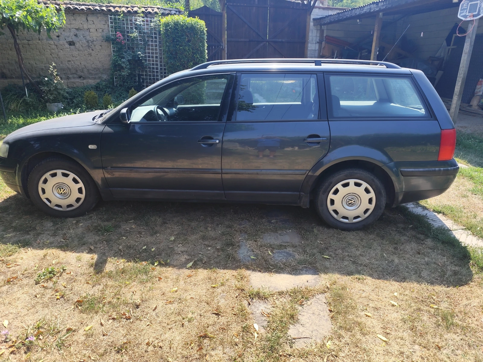 VW Passat Passat B5 , снимка 2 - Автомобили и джипове - 55611649