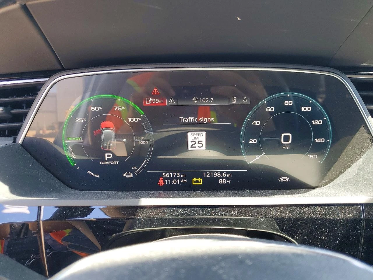 Audi E-Tron PRESTIGE | AWD | 360 CAMS, снимка 9 - Автомобили и джипове - 55815381