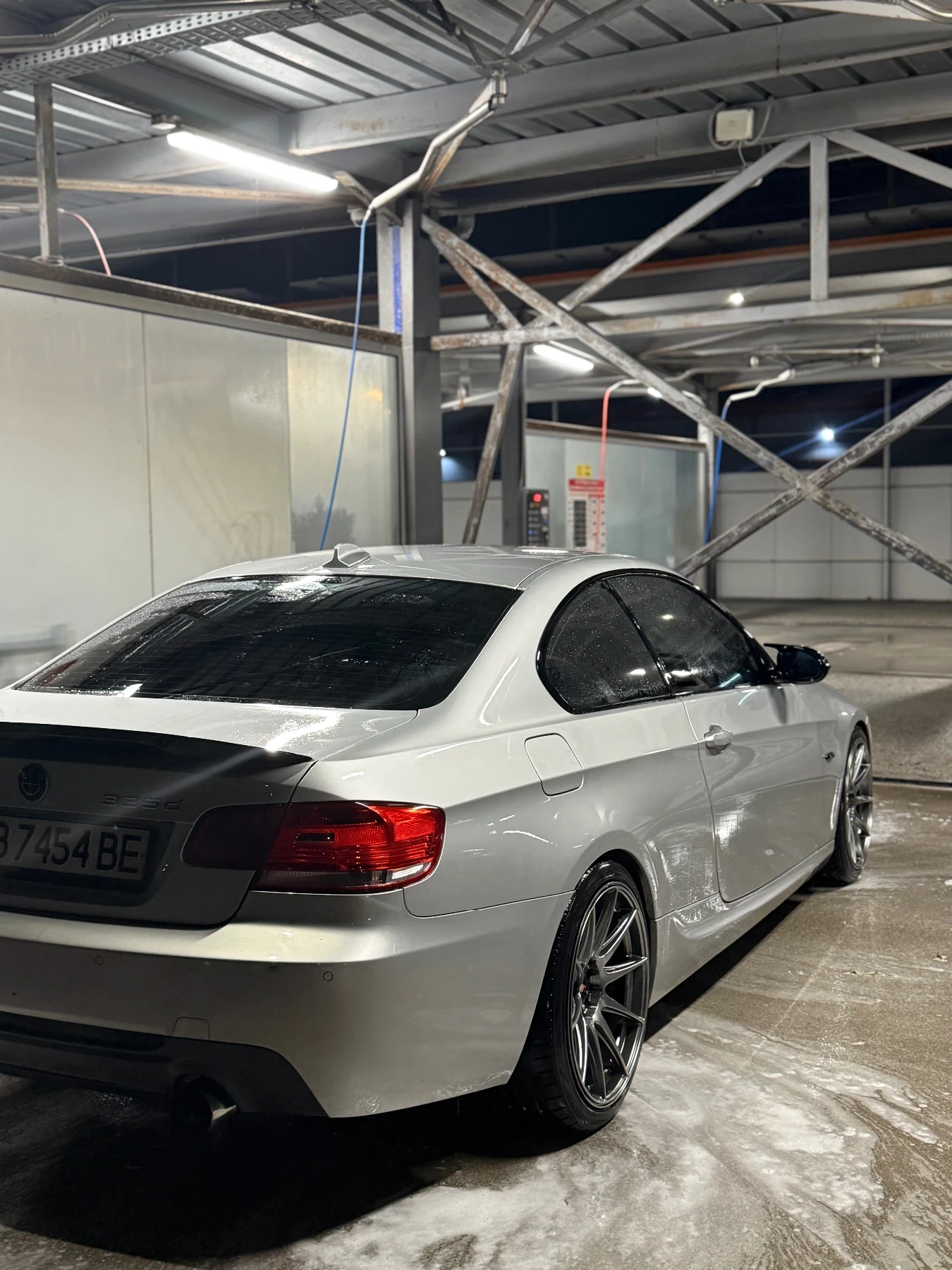 BMW 335