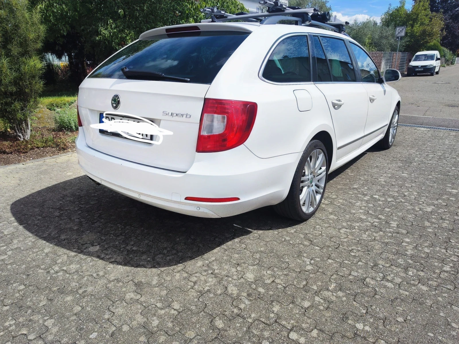 Skoda Superb, снимка 17 - Автомобили и джипове - 55868700