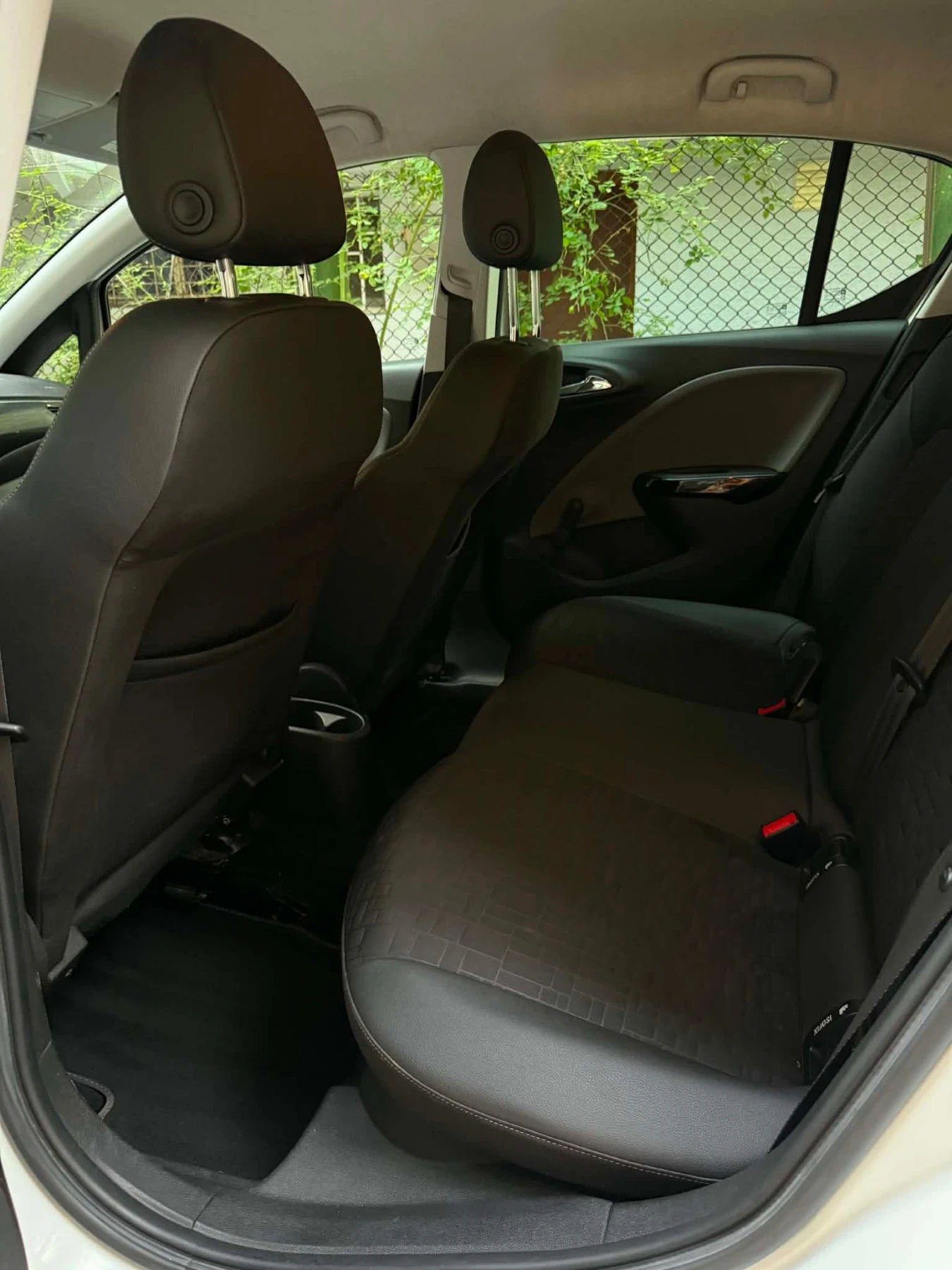 Opel Corsa, снимка 14 - Автомобили и джипове - 55879613