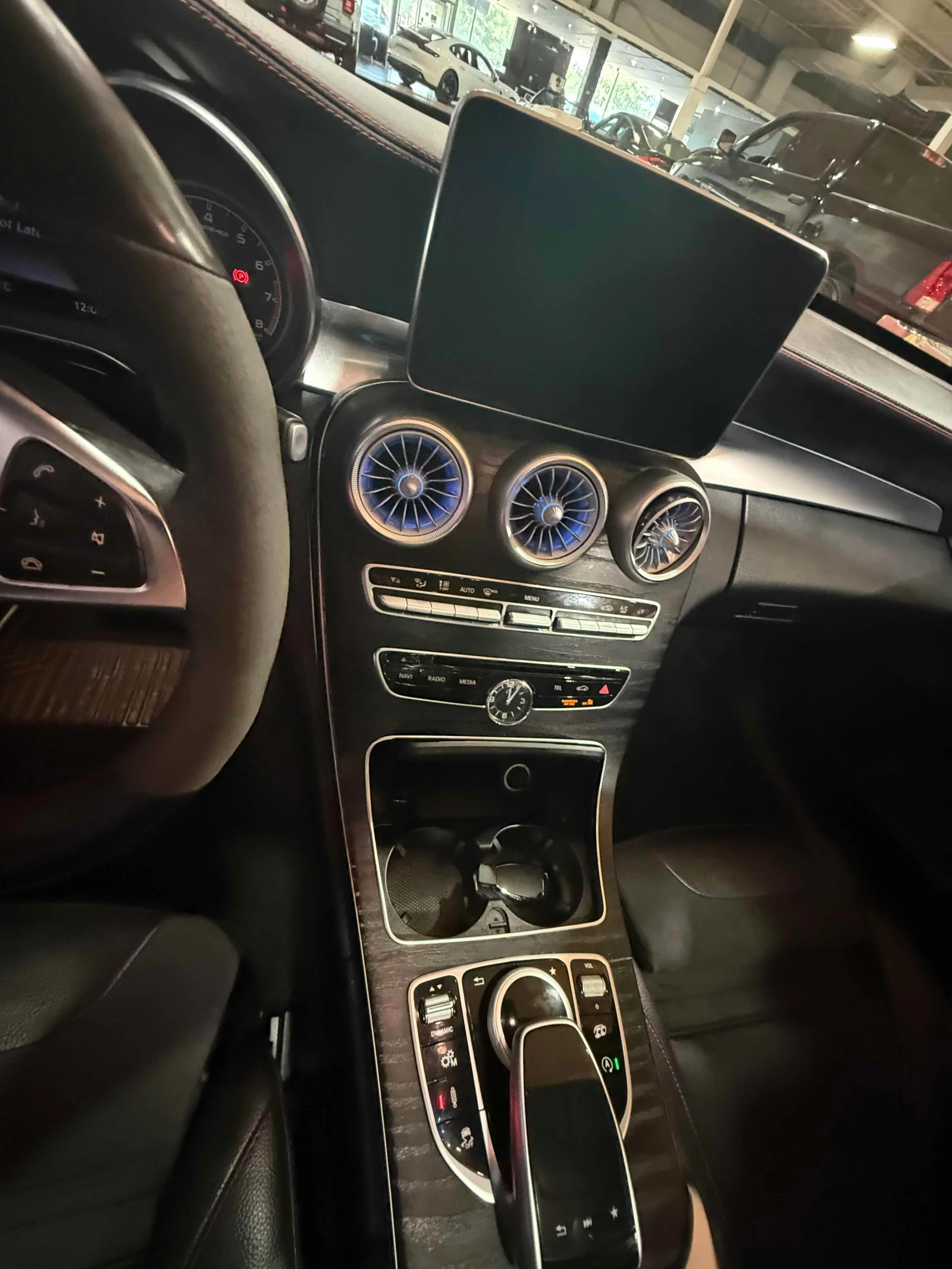 Mercedes-Benz C 43 AMG  AMBI / ДИСТРОНИК / 360 / BURMESTER / PANO / 360, снимка 9 - Автомобили и джипове - 55896896