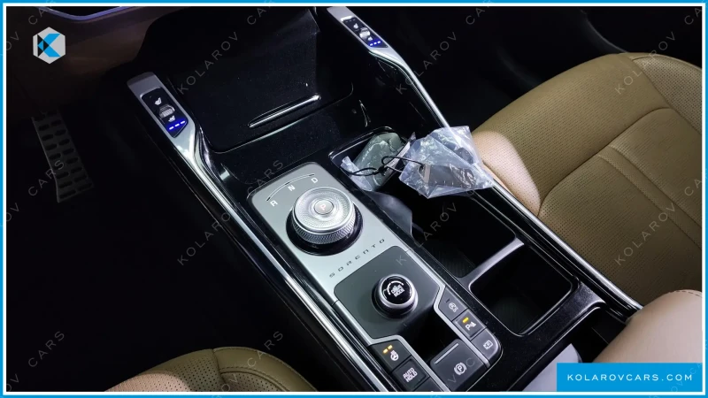 Kia Sorento 2.5T 2WD Signature Kolarov | Cars, снимка 6 - Автомобили и джипове - 52197720