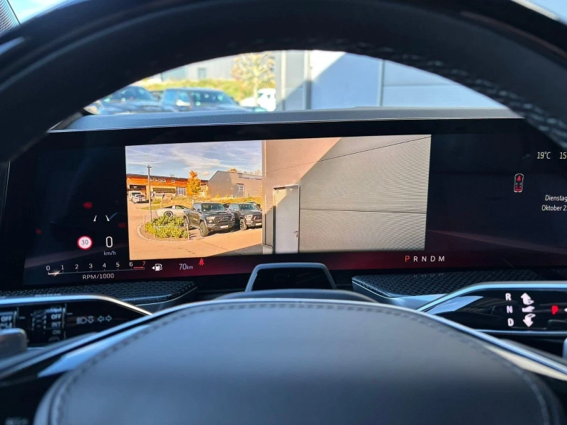 Cadillac Escalade 6.2 V8 V-SERIES/SUPERCHARGED/AKG/360/HEAD UP/TV/, снимка 9 - Автомобили и джипове - 52414376