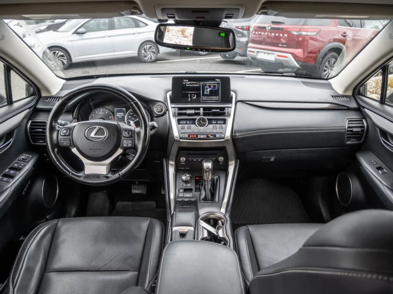 Lexus NX 300 F SPORT CAM* BLINDSPOT* ПОДГРЕВ* ОБДУХВАНЕ* , снимка 14 - Автомобили и джипове - 52660878