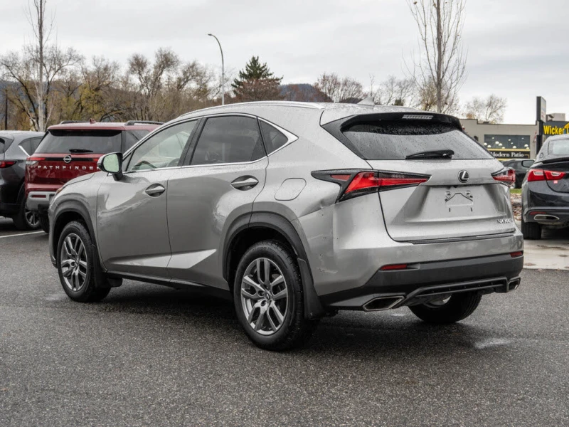 Lexus NX 300 F SPORT CAM* BLINDSPOT* ПОДГРЕВ* ОБДУХВАНЕ* , снимка 7 - Автомобили и джипове - 52660878