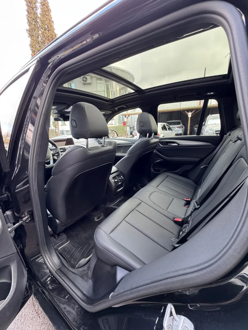 BMW X3 30i xDrive M-Pack, снимка 15 - Автомобили и джипове - 52906775
